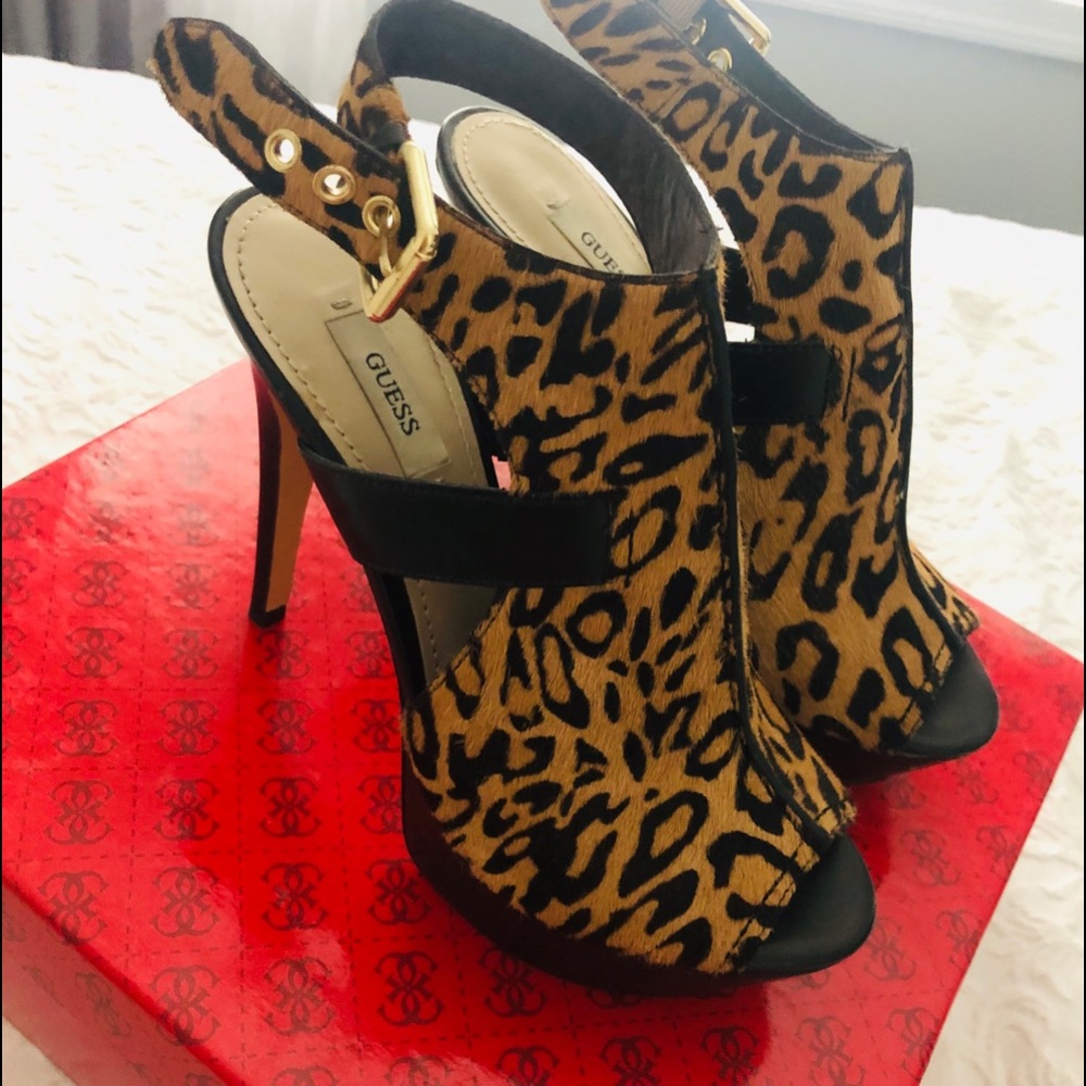 🍁🍂Guess heels 🍁🍂